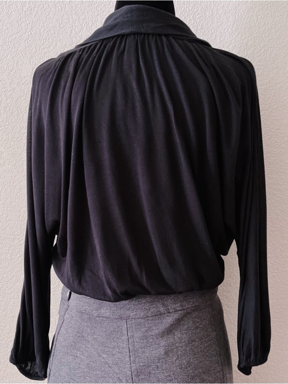 BCBGMaxAzria Jersey Knit Contrast Dress - Picture 8 of 11